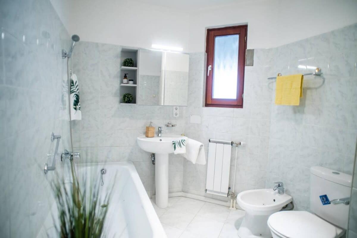 Two-storey Riverside Panorama Apartament